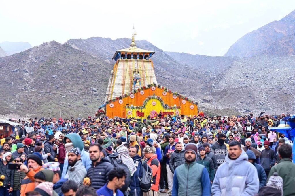 Overcrowding at Kedarnath Shrine
